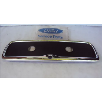 Ford Escort 1996-2001 Plaka Çercevesi ( Hatchback ) Nikelajlı (Chorome) Ford Orjinal