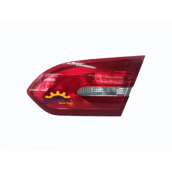 Ford Focus 2014-2018 Sedan Arka Sağ iç Stop Depo Marka